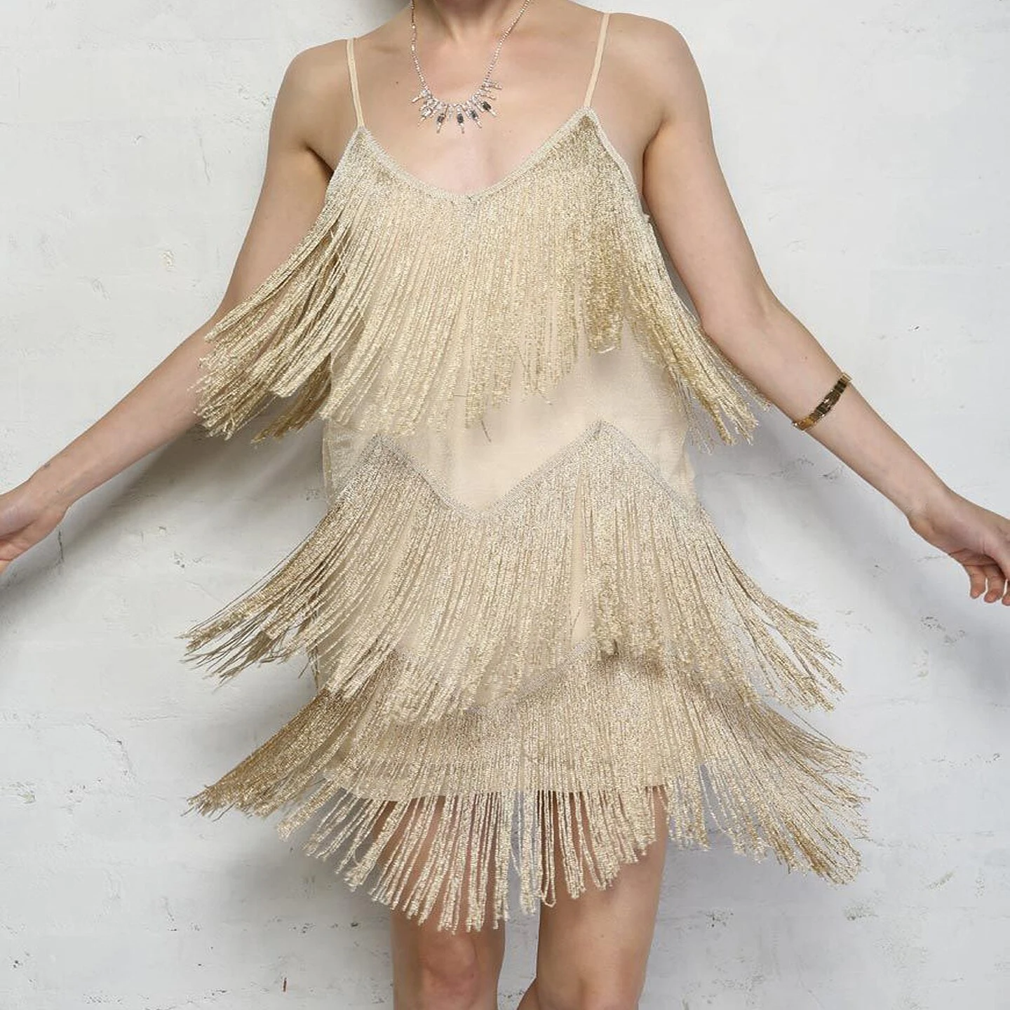 5 Yards Of 9" Chainette Fringe Trim | 5 Yard Cut Fuchsia 6 5 Yards Of 9" Chainette Fringe Trim | 5 Yard Cut Fuchsia - Image 4