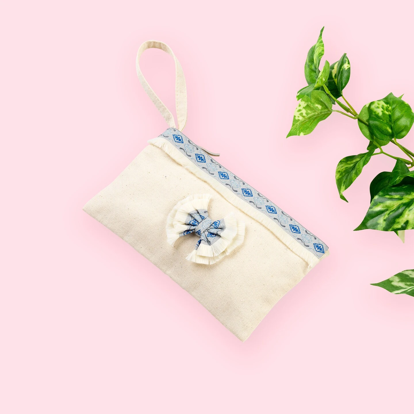 10 Yards Of Julia 1" Iron-on Trim 18 10 Yards Of Julia 1" Iron-on Trim - Image 16