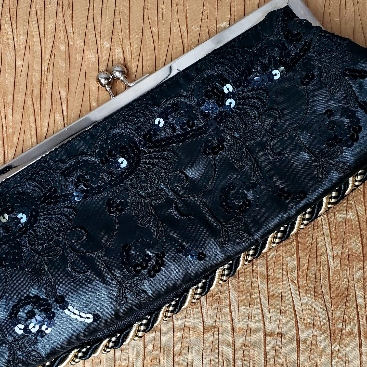 10 Yards Of Preshea 3/8" Twisted Lip Cord Trim | 10 Yard Cut Sage Multi 7 10 Yards Of Preshea 3/8" Twisted Lip Cord Trim | 10 Yard Cut Sage Multi - Image 5