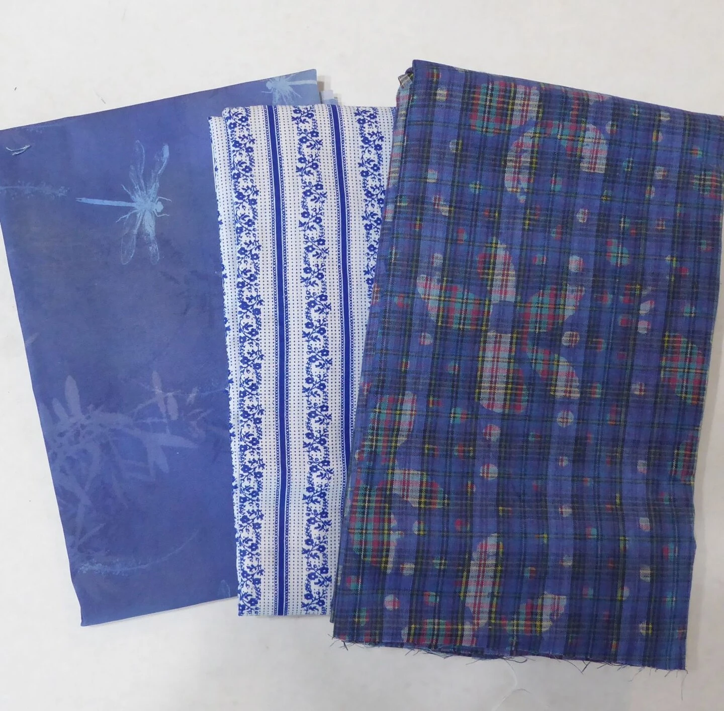 GENERIC Plaid And Blues Fabrics 2yd 15in Last The Best End Of Bolt 4 GENERIC Plaid And Blues Fabrics 2yd 15in Last The Best End Of Bolt - Image 2