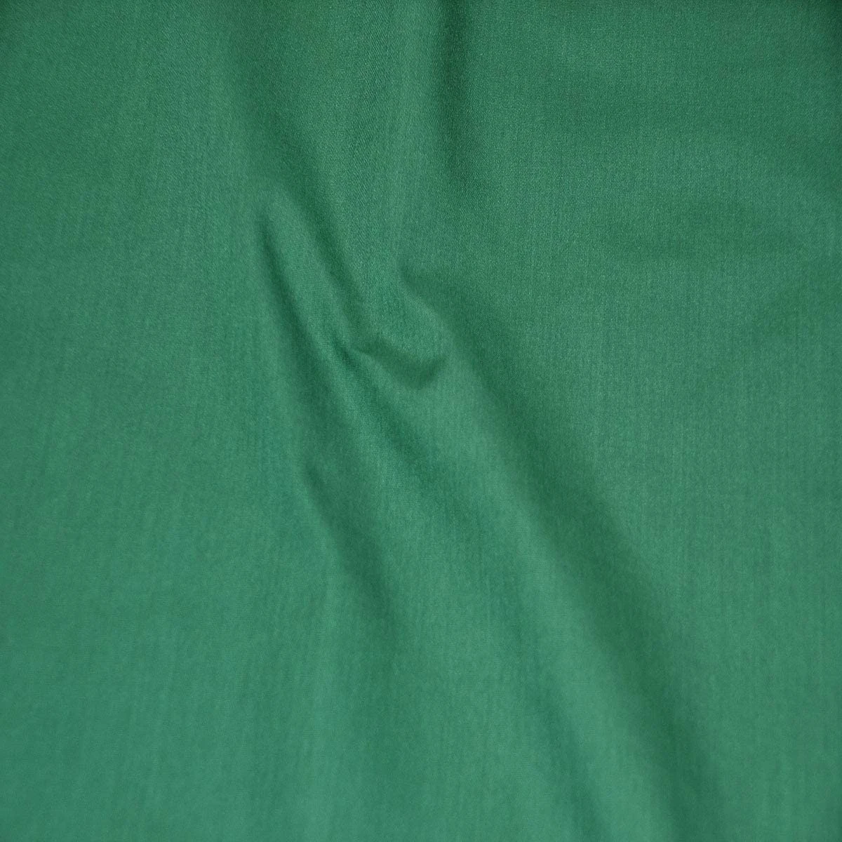 1 Yard Green Broadcloth Poly Cotton Fabric For Shirts Crafts Tablecloths Easy Sew 58/60″ Width Hunter Green 8 1 Yard Green Broadcloth Poly Cotton Fabric For Shirts Crafts Tablecloths Easy Sew 58/60″ Width Hunter Green - Image 6