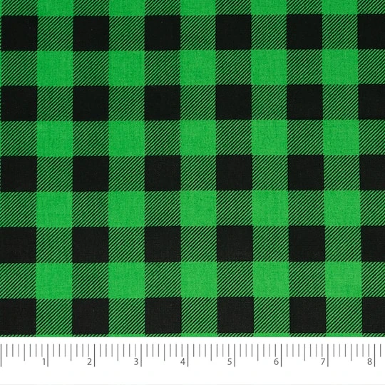 SINGER Christmas Holiday Plaid Cotton Fabric Fat Quarter Bundle 6 SINGER Christmas Holiday Plaid Cotton Fabric Fat Quarter Bundle - Image 4