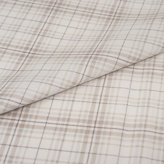SINGER Christmas Grey Gingham Cotton Fabric 3 SINGER Christmas Grey Gingham Cotton Fabric
